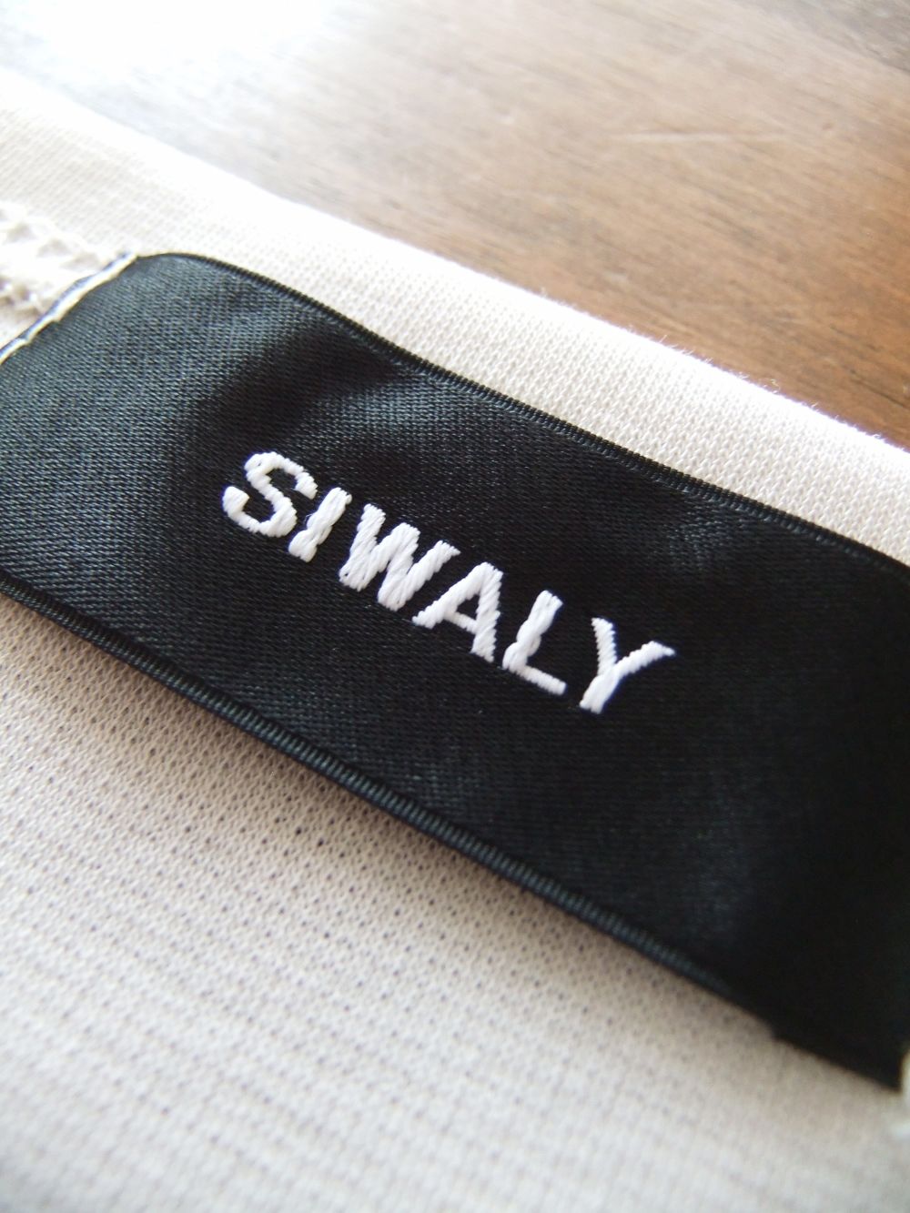 【SIWALY】 ハーフスリーブ オーバーTシャツ   (ベージュ)  521207