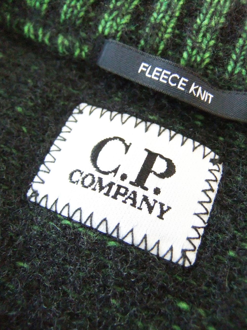 C.P. COMPANY - FLEECE KNIT JUMPER (グリーン) ウール クルーネック