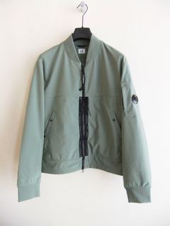 C.P SHELL-R MEDIUM JACKET    ジップアップ ブルゾン