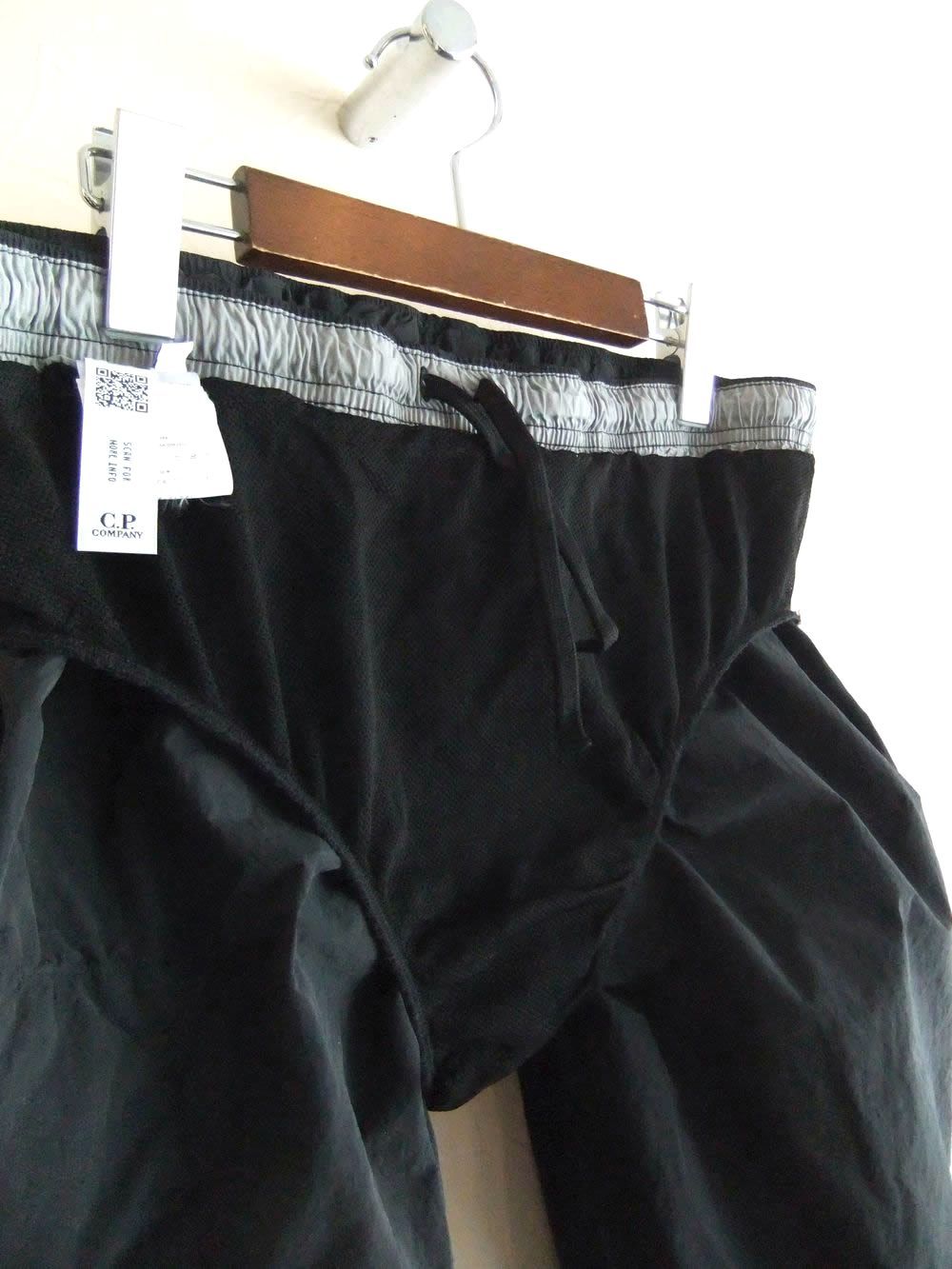 BEACHWEAR BOXER IN FLATT NYLON （ブラック） ナイロン ショートパンツ