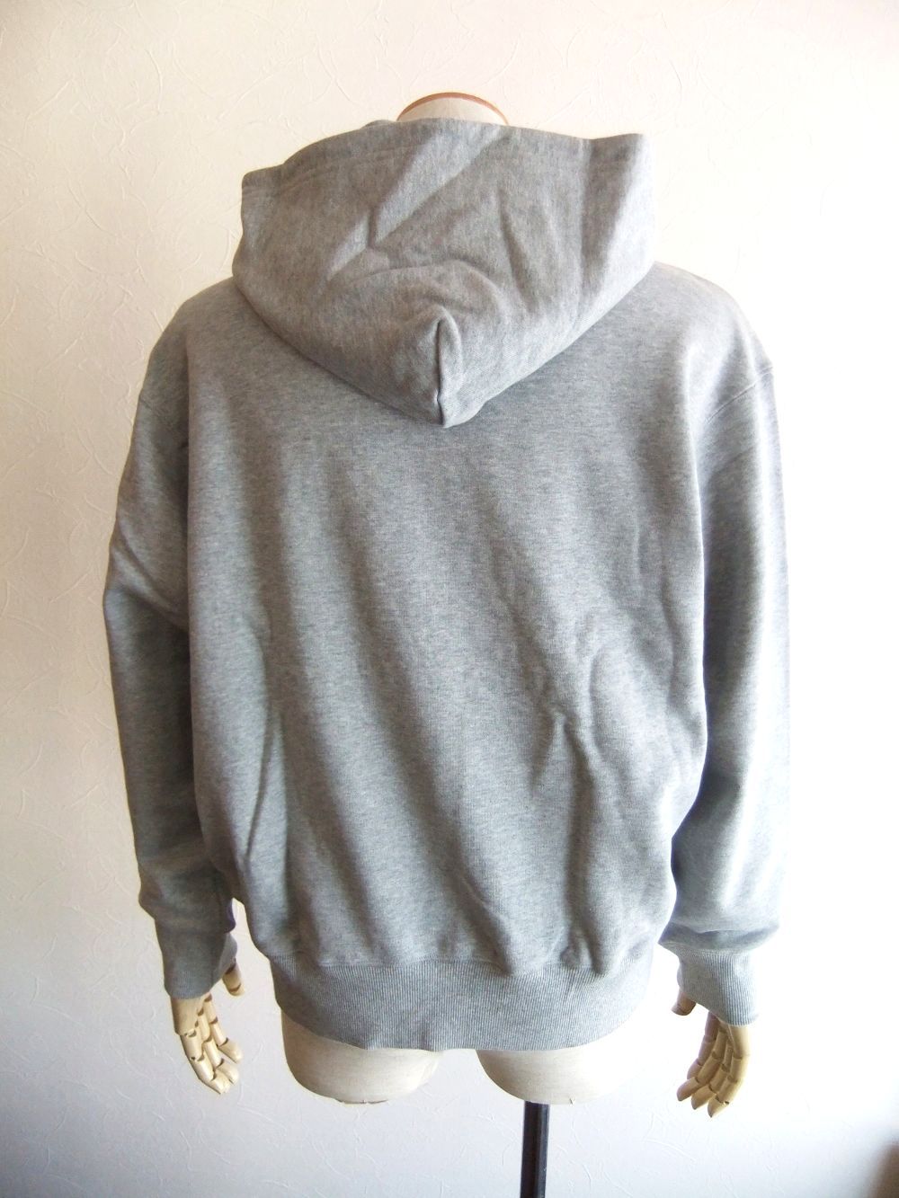 BIG R HOODIE  ロゴ入りフーディ   RSM-24231