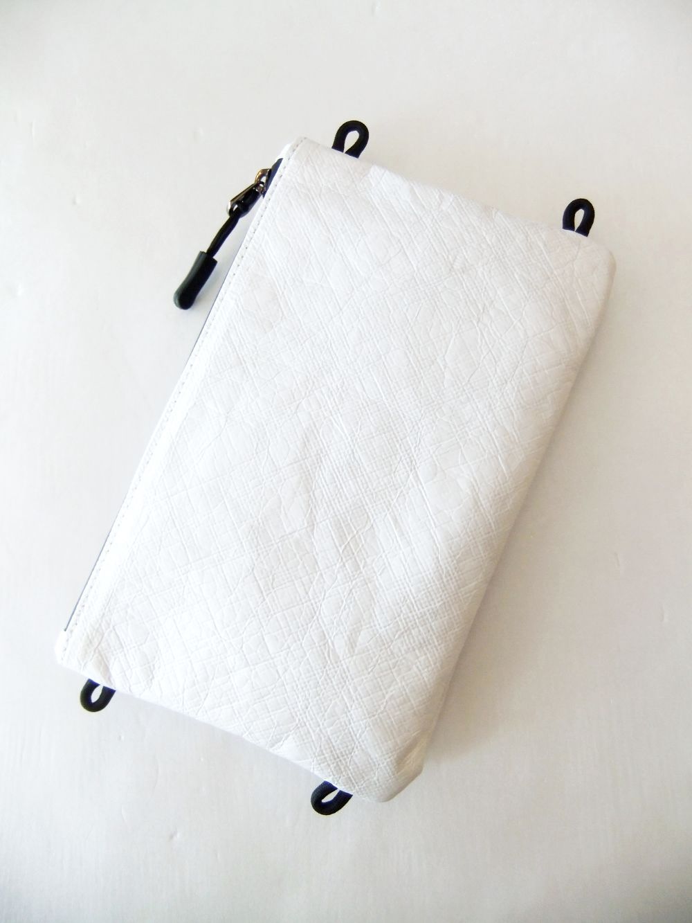 TYVEK タイベック サコッシュ ウォレットバッグ  (ホワイト)  MM207-1108