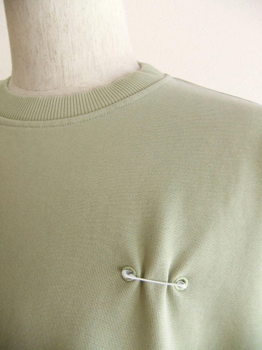 《MM➅》 Maison Margiela  ピン ブローチ スエットシャツ