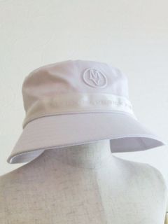 ロゴ入り リボン付き クロッシェ ハット   (ホワイト)  MC2182
