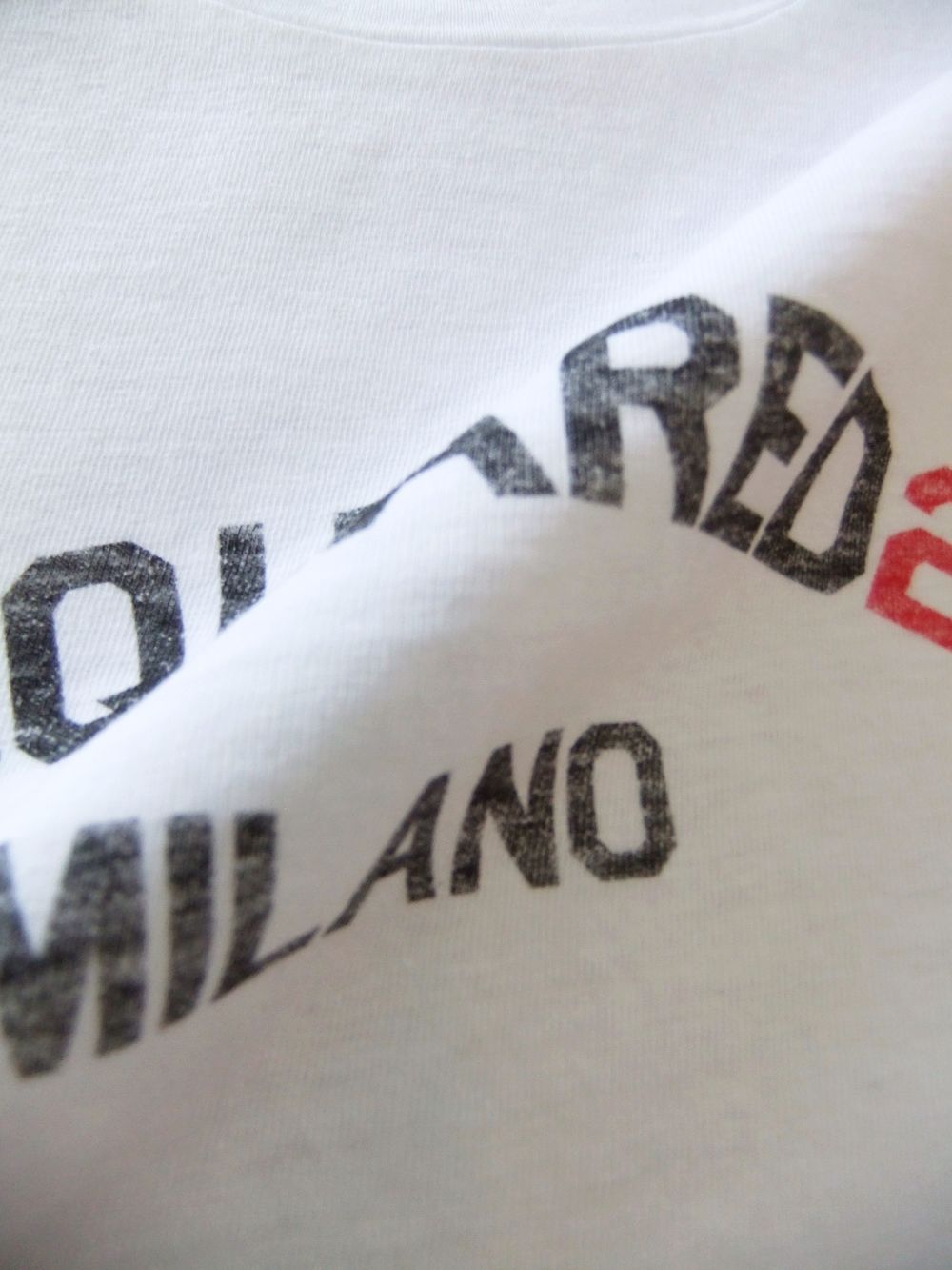 DSQUARED2 MILANO T-SHIRT  ロゴプリント T-SHIRT (ホワイト)  S74GD0969