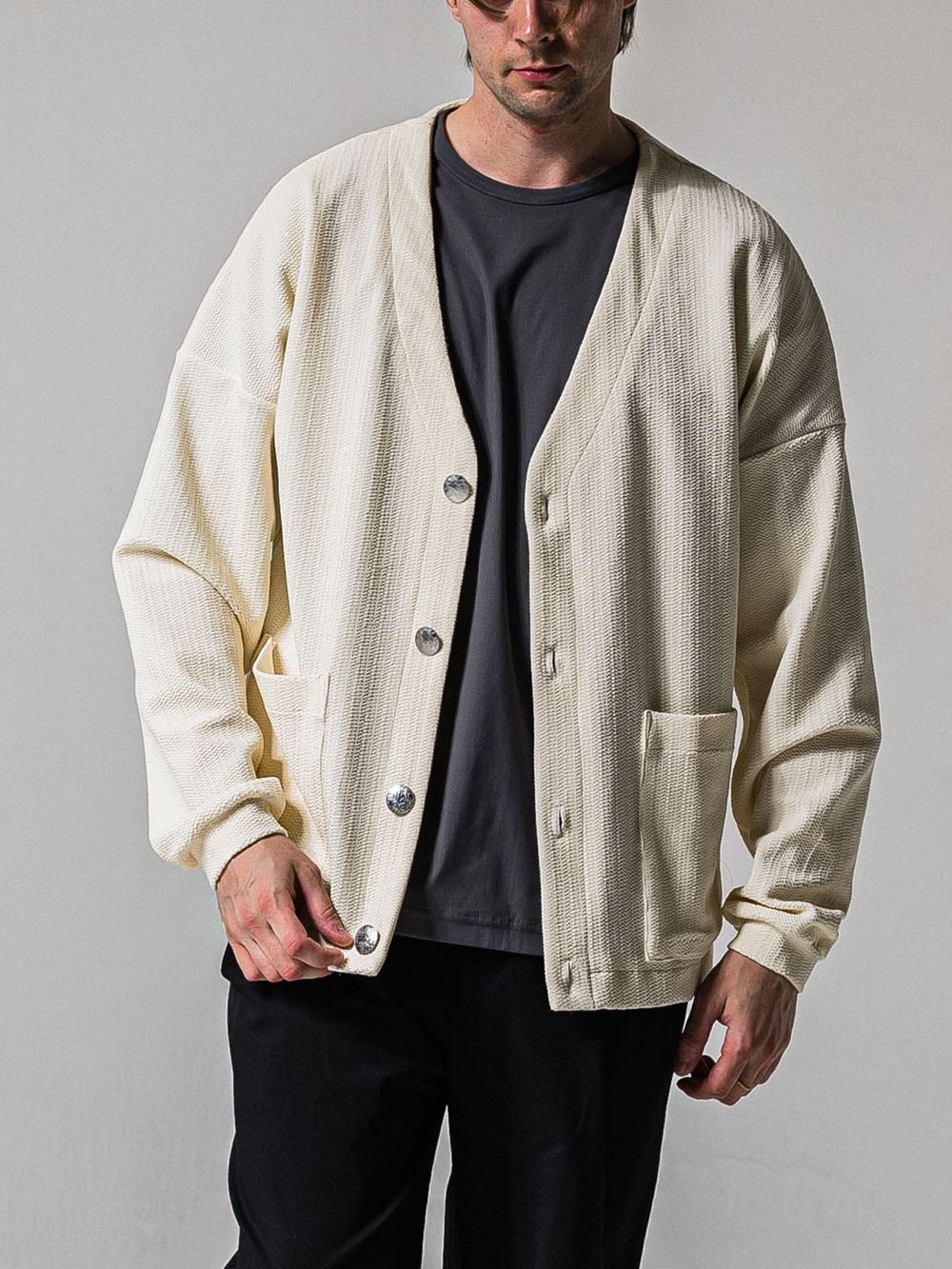 BLISTER KNIT C/D (オフホワイト)   ブリスターニットカーディガン