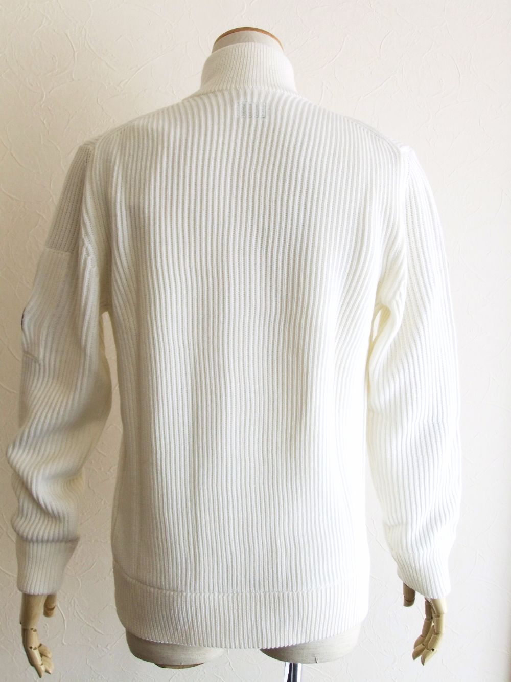 MERINO WOOL STAND COLLAR KNIT    リブ編みZIPスタンドカラーセーター