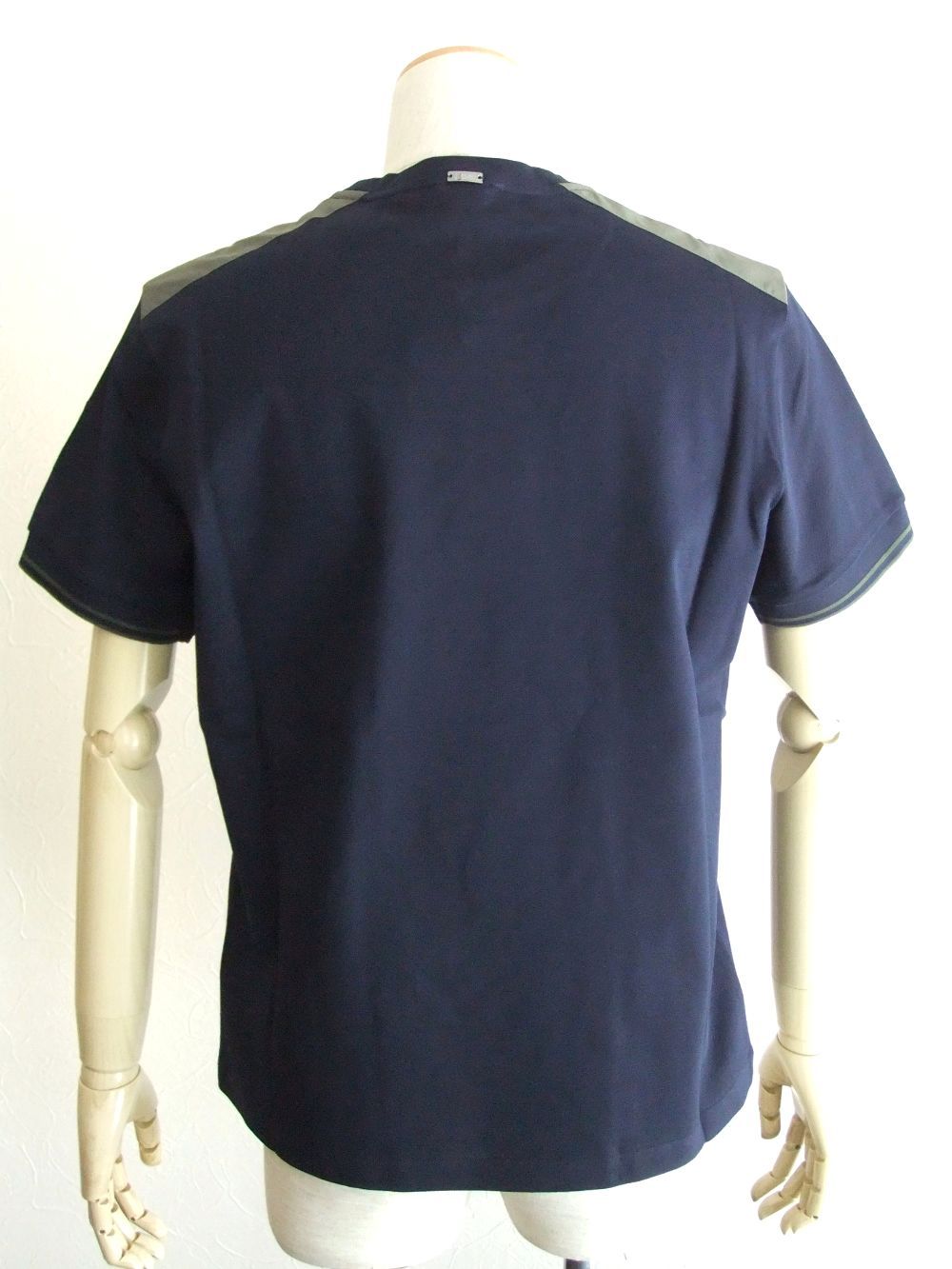 HERNO コットン ピケ クルーネック ロゴTシャツ (ネイビー)  JG000129U-54002