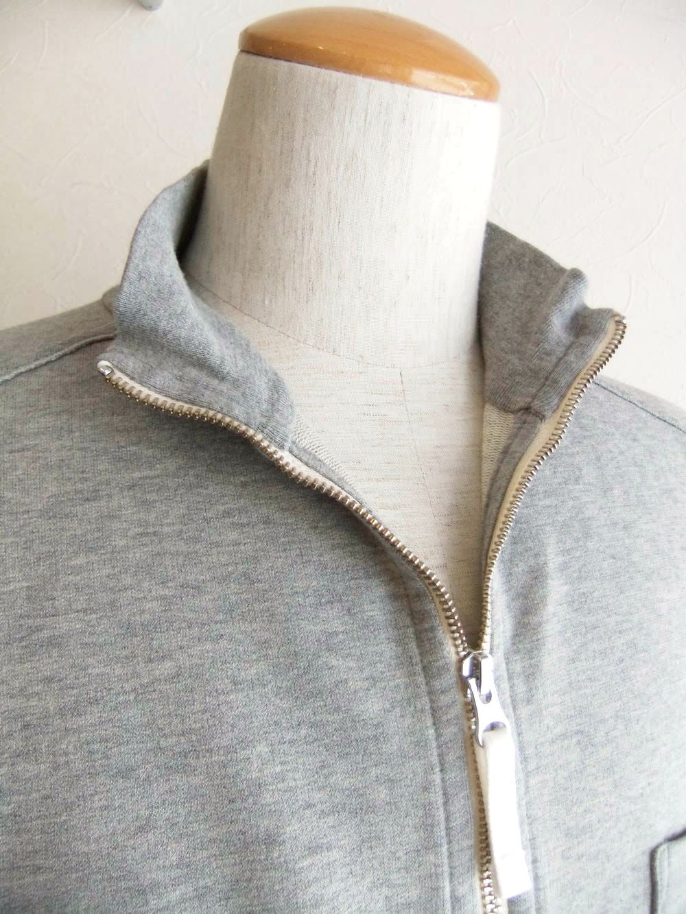 LIGHT FLEECE ZIP LENS SWEATSHIRT  (グレー)  スウェット トラックジャケット