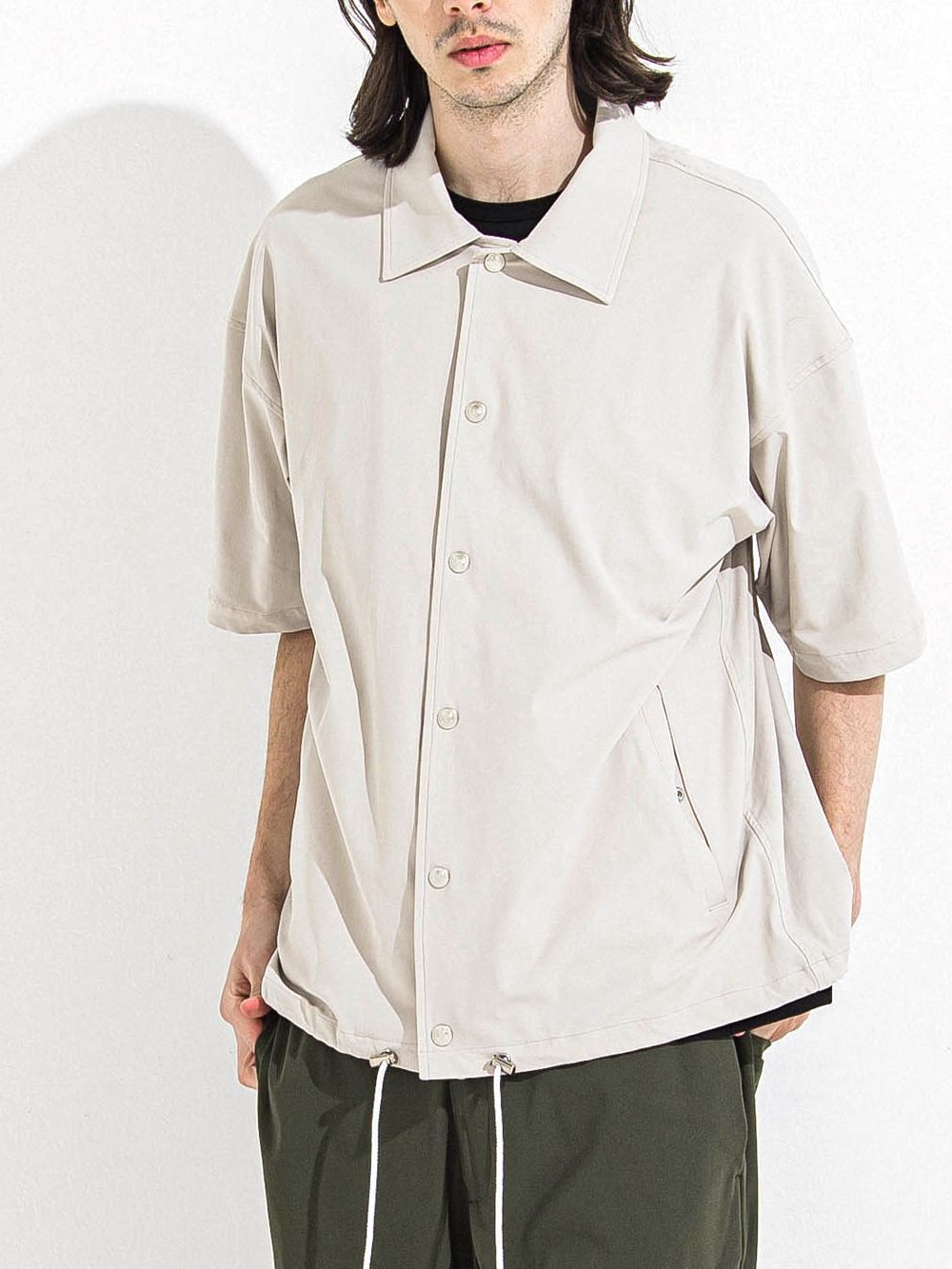NYLON HALF COACH JACKET  ハーフスリーブ コーチジャケット （グレージュ）