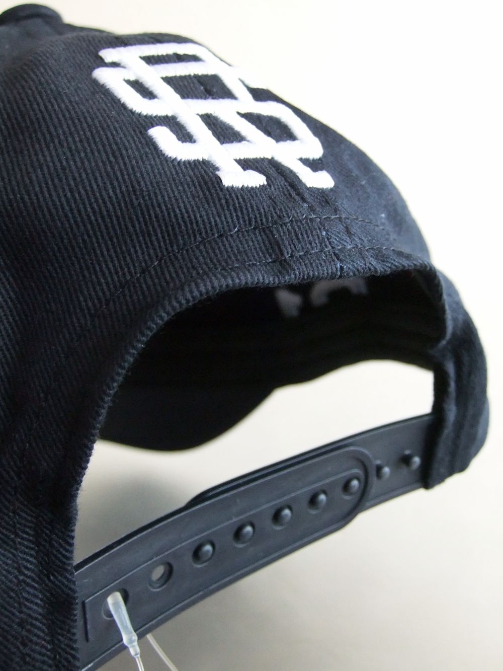 SIMPLE B.B. CAP  ( ネイビー )  ロゴ入りキャップ