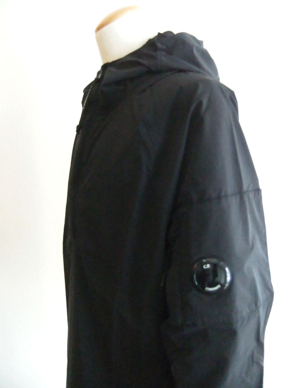 NYLON STRETCH DOUBLE HOODIE   ナイロン ストレッチ フーディ
