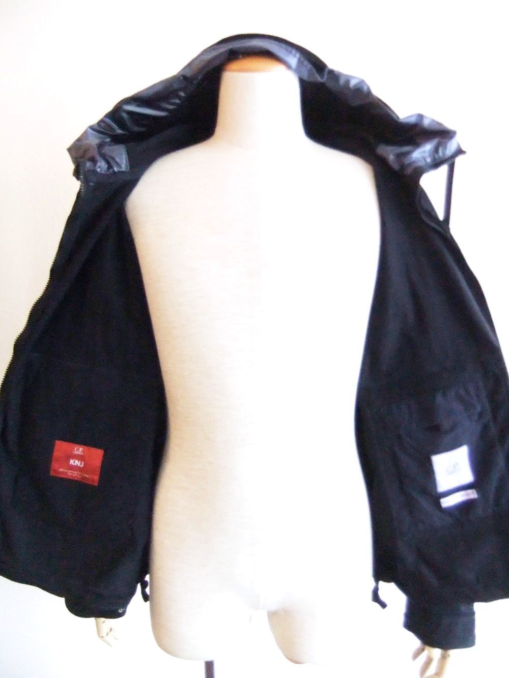 KNITTED NYLON JERSEY EXPLORER JACKET   (ダークネイビー)  ジップアップ フード付き ジャケット