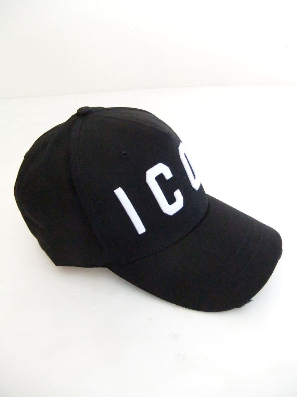 ICON BASEBALL CAP  ロゴ キャップ   S82BC4001 (ブラック×ホワイト)