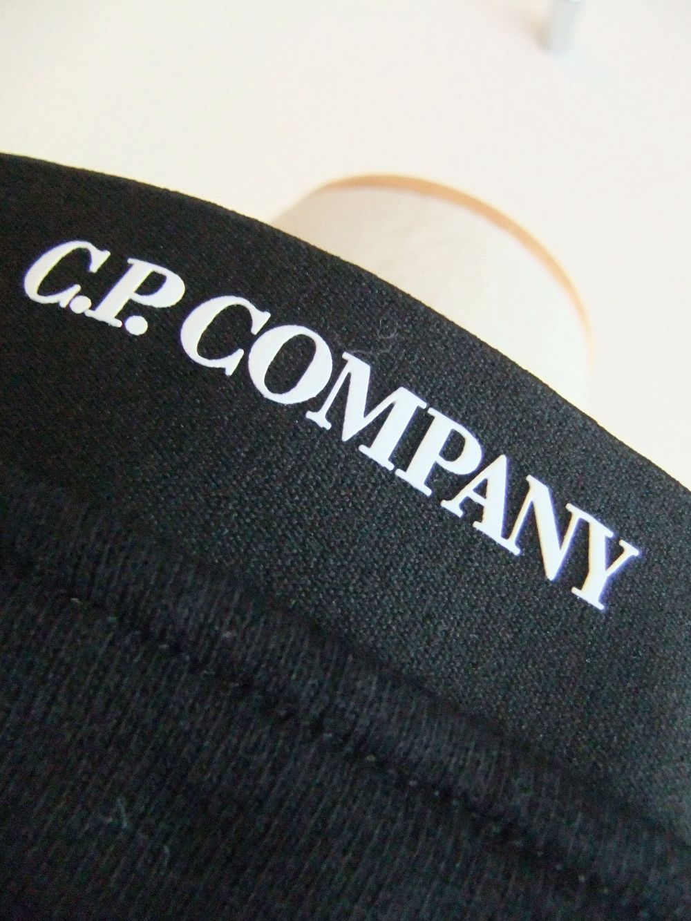 DIAGONAL RAISED FLEECE  HOODIE  (ブラック) フーデッド スウェットシャツ