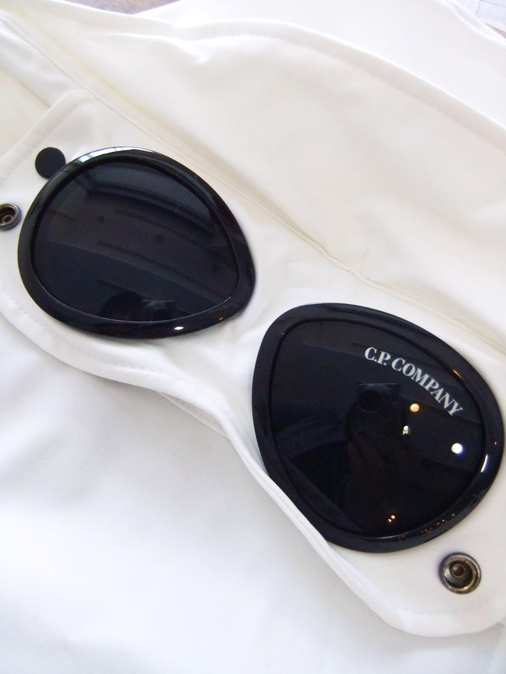 C.P. SHELL-R GOGGLE JACKET   ソフトシェル ジップアップ ブルゾン