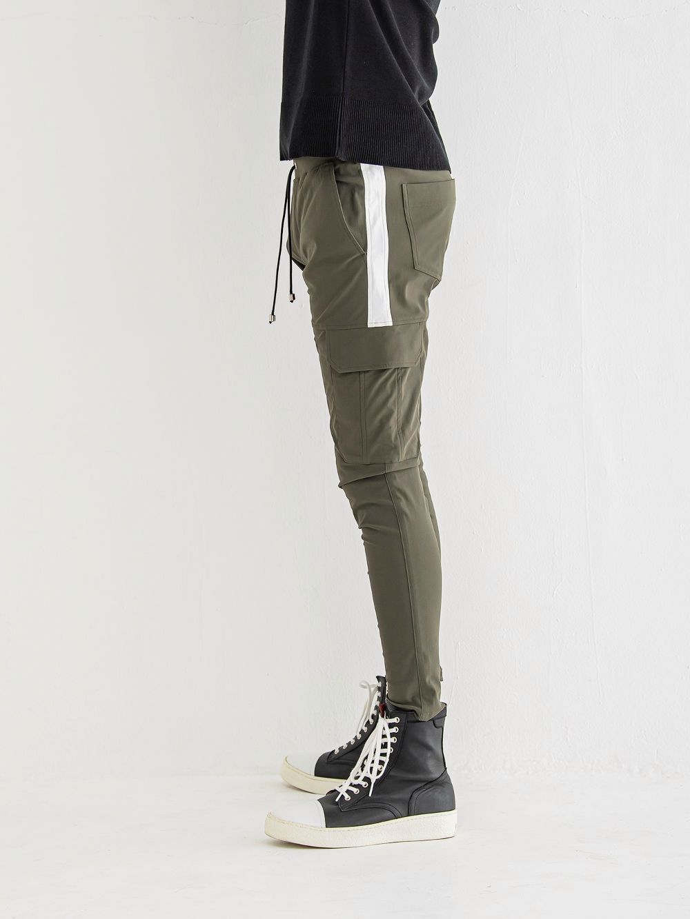 HV NYLON DARRELL CARGO PT  ナイロン カーゴパンツ (カーキ × ホワイト)