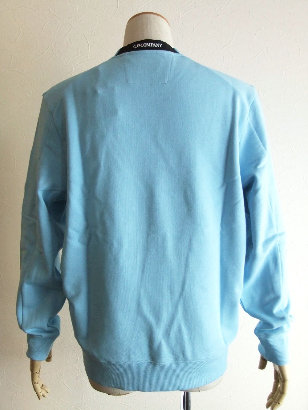 DIAGONAL RAISED FLEECE  SWEATSHIRT  (ブルー) クルーネック スウェットシャツ