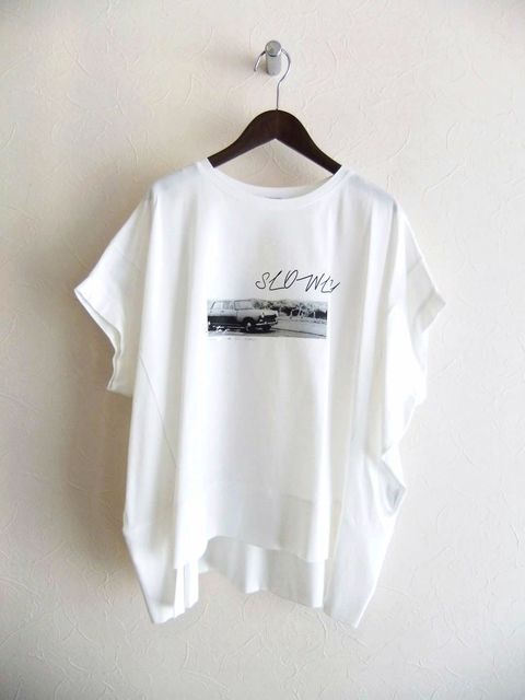 フォトプリント フロントスリット コクーン Tシャツ  (ホワイト)  626939