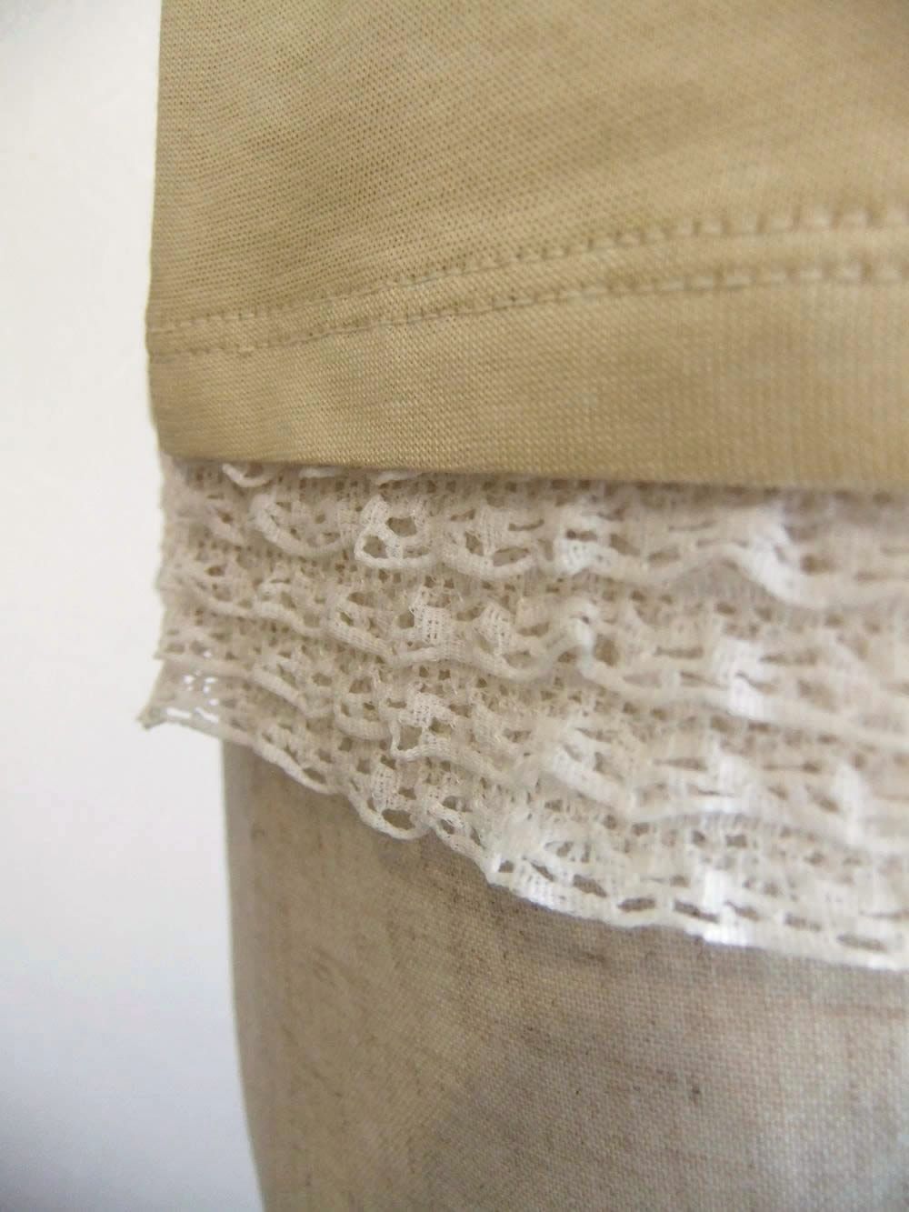 【jeune】 フリルレース付き クルーネック プルオーバー   J149646M