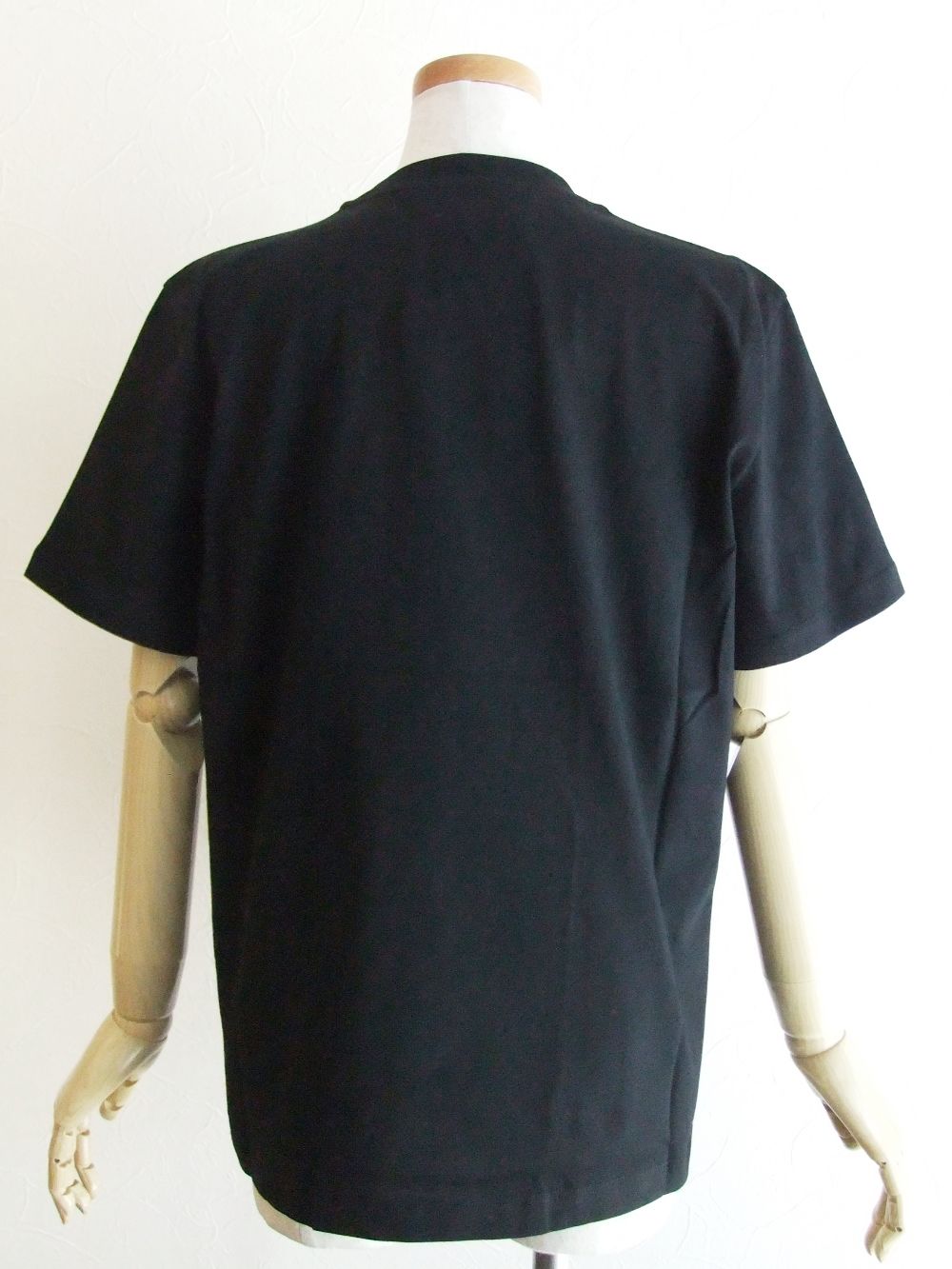 EMBROIDERY 胸 刺繍ロゴ  T-SHIRT  (ブラック)   3241MDM540