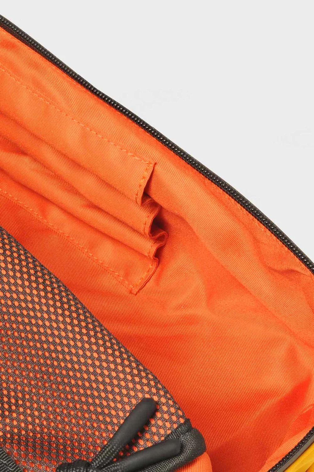 East+West Nylon     (イエロー)     バイタルケース / ポーチ