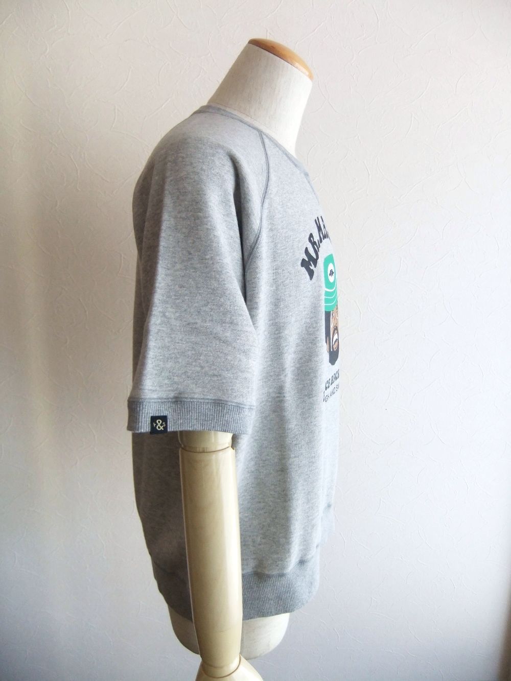 Mr. MAURICE SWEAT  ロゴ入り 半袖 スウェット   RSM-25042