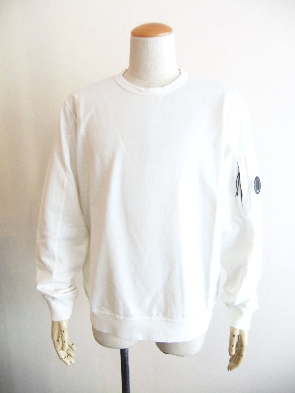 LIGHT FLEECE SWEATSHIRT  (ホワイト) クルーネック スウェットシャツ