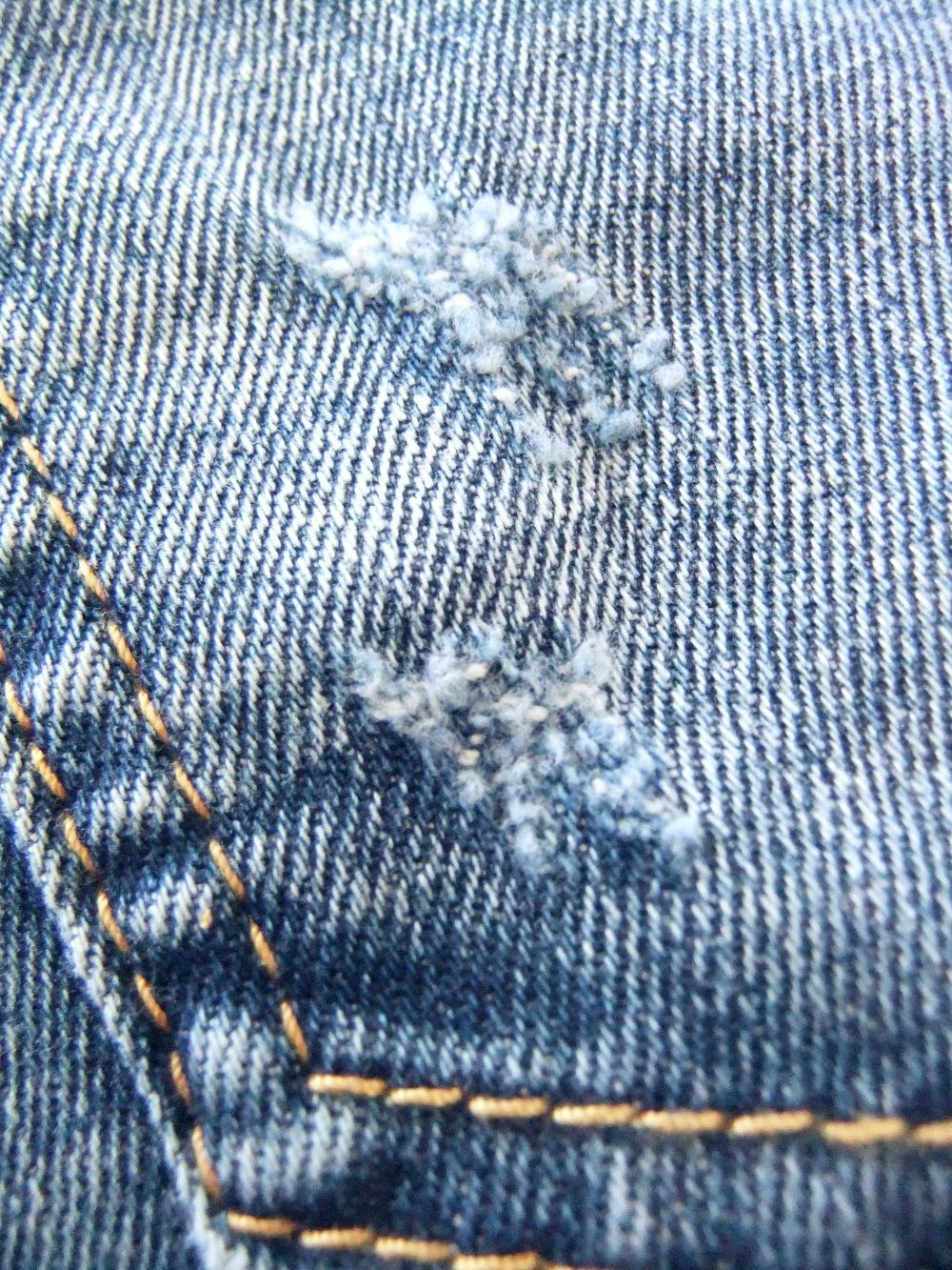 《LADIES》  MEDIUM CLEAN VINTAGE WASH ROADIE JEANS   S75LB0639