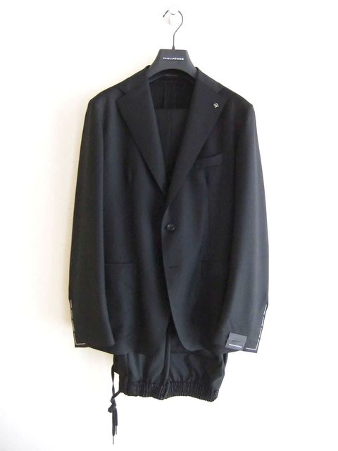 A-DAKAR    ワンプリーツ ウール ストレッチ スーツ