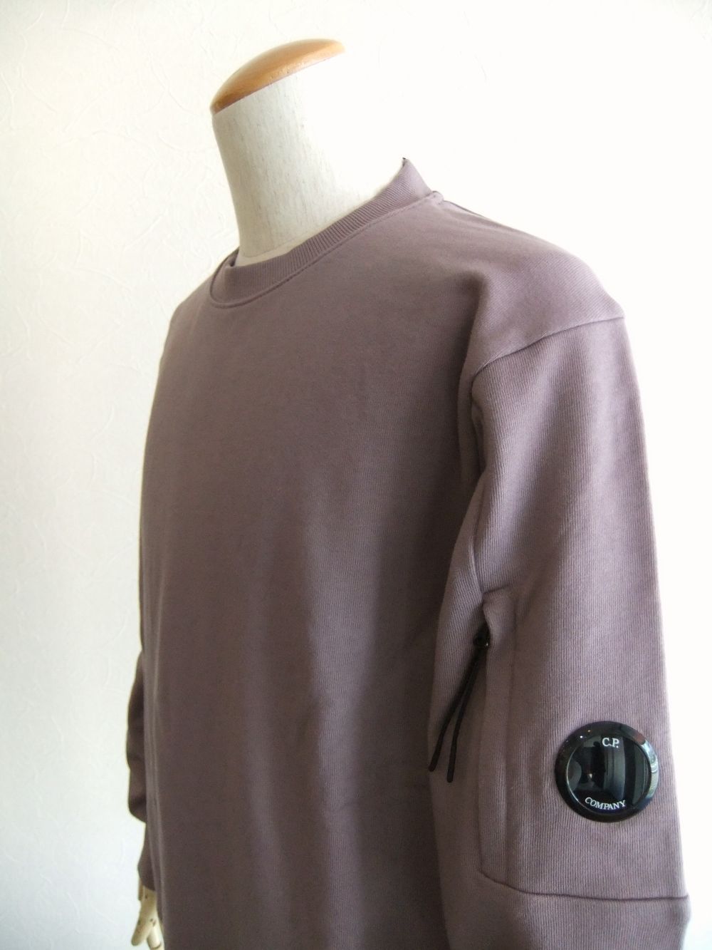 DIAGONAL RAISED FLEECE  SWEATSHIRT  (ライトスモークパープル) クルーネック スウェットシャツ
