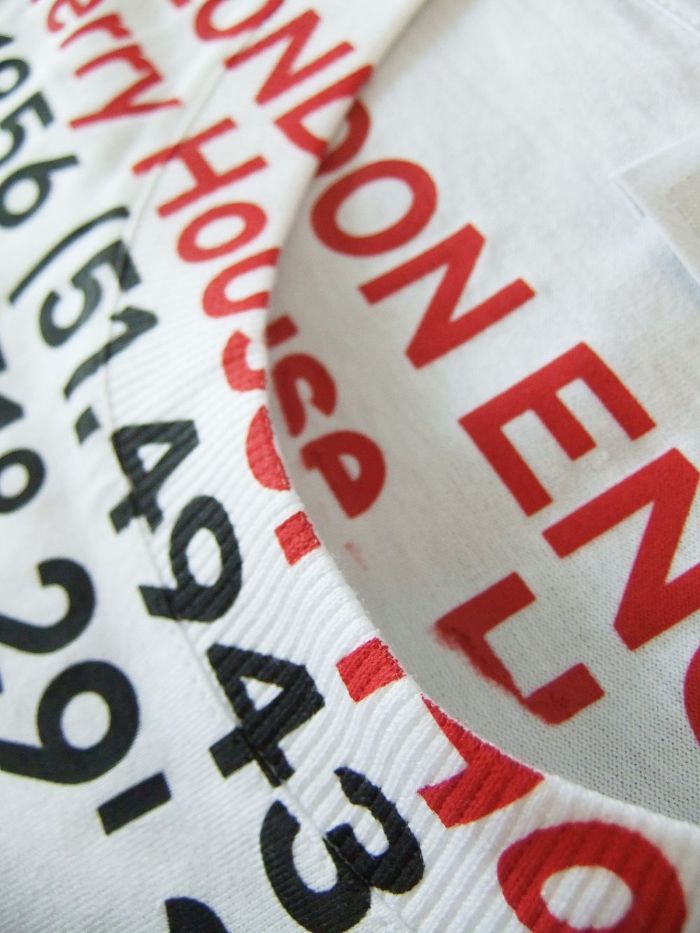 LOCATION PRINT COTTON OVERSIZED  T-SHIRT  グラフィック ロゴプリント コットン Tシャツ
