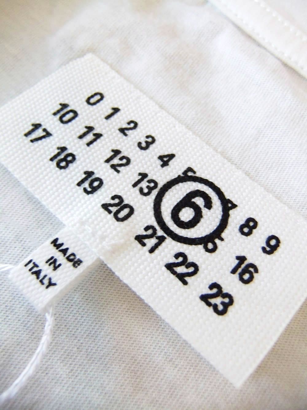 《MM➅》 Maison Margiela  LOGO PRINT T-SHIRT  (ホワイト)  ロゴ プリント Tシャツ