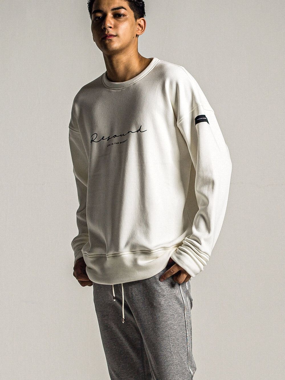 HANDWRIITING LOGO VELOURS FLEECE DROP TRAINER (ホワイト) ロゴ ルーズ トレーナー