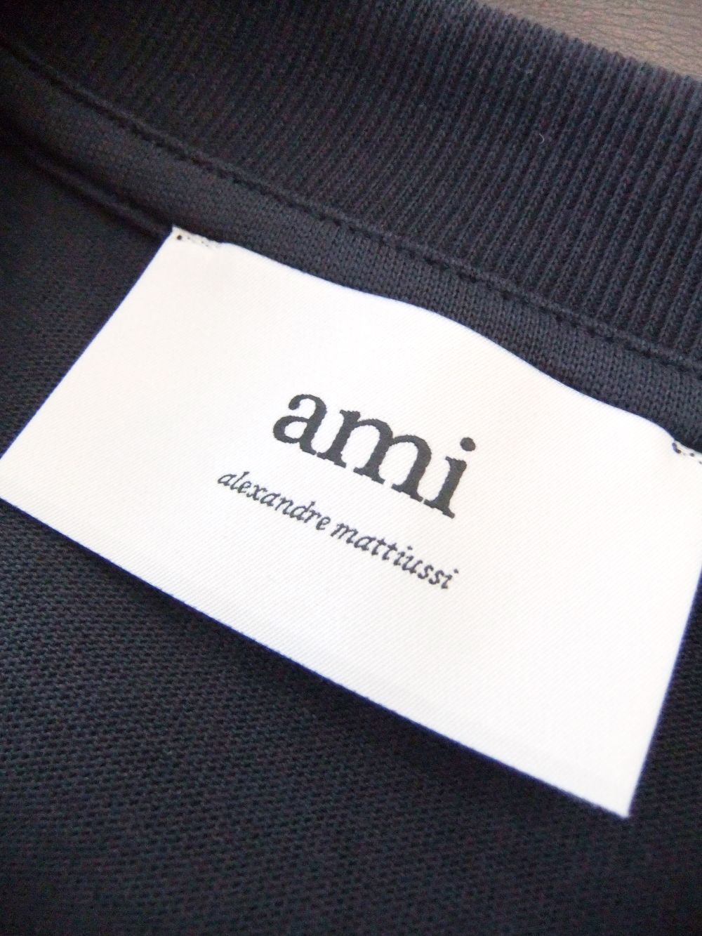 【レディース】AMI DE COEUR Tシャツ  （ネイビー）  ロゴ パッチ 7分袖 Tシャツ