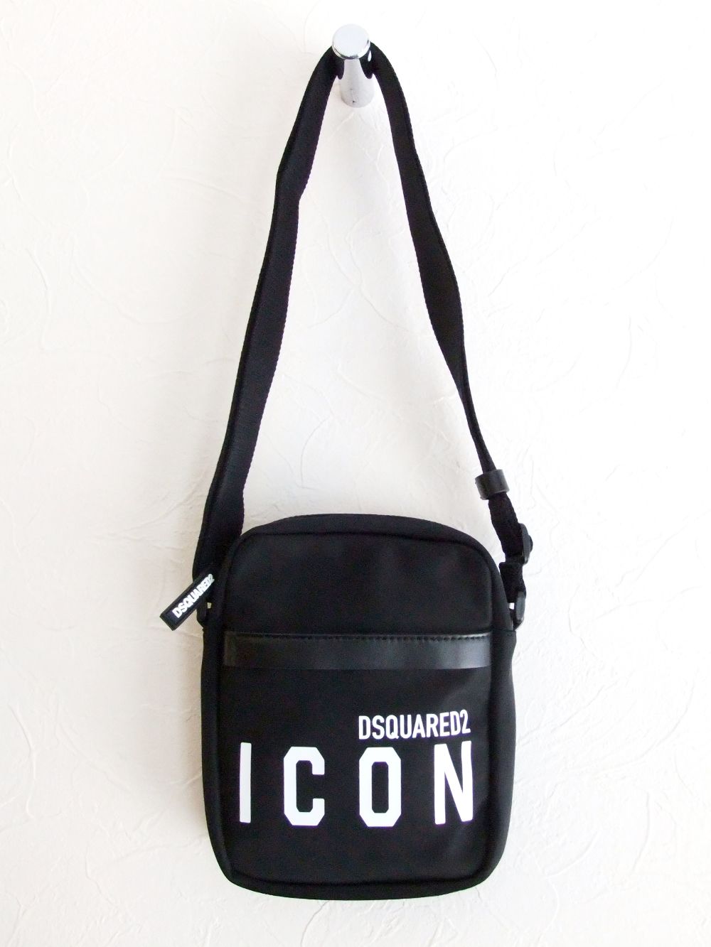 【購入価格】Dsquared2 ICON ショルダーバッグ バッグ
