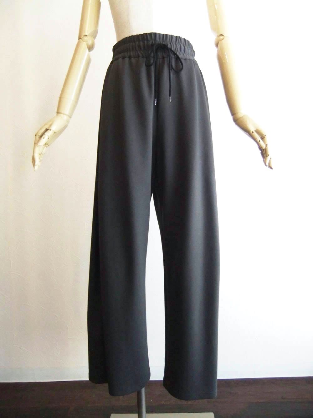 サイドタック入り ワイド スラックス   536629