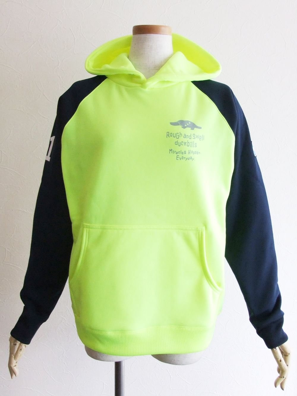 【LADIES】  NEON HOODIE W.  ロゴ入りネオン・フーディー   RSL-21208