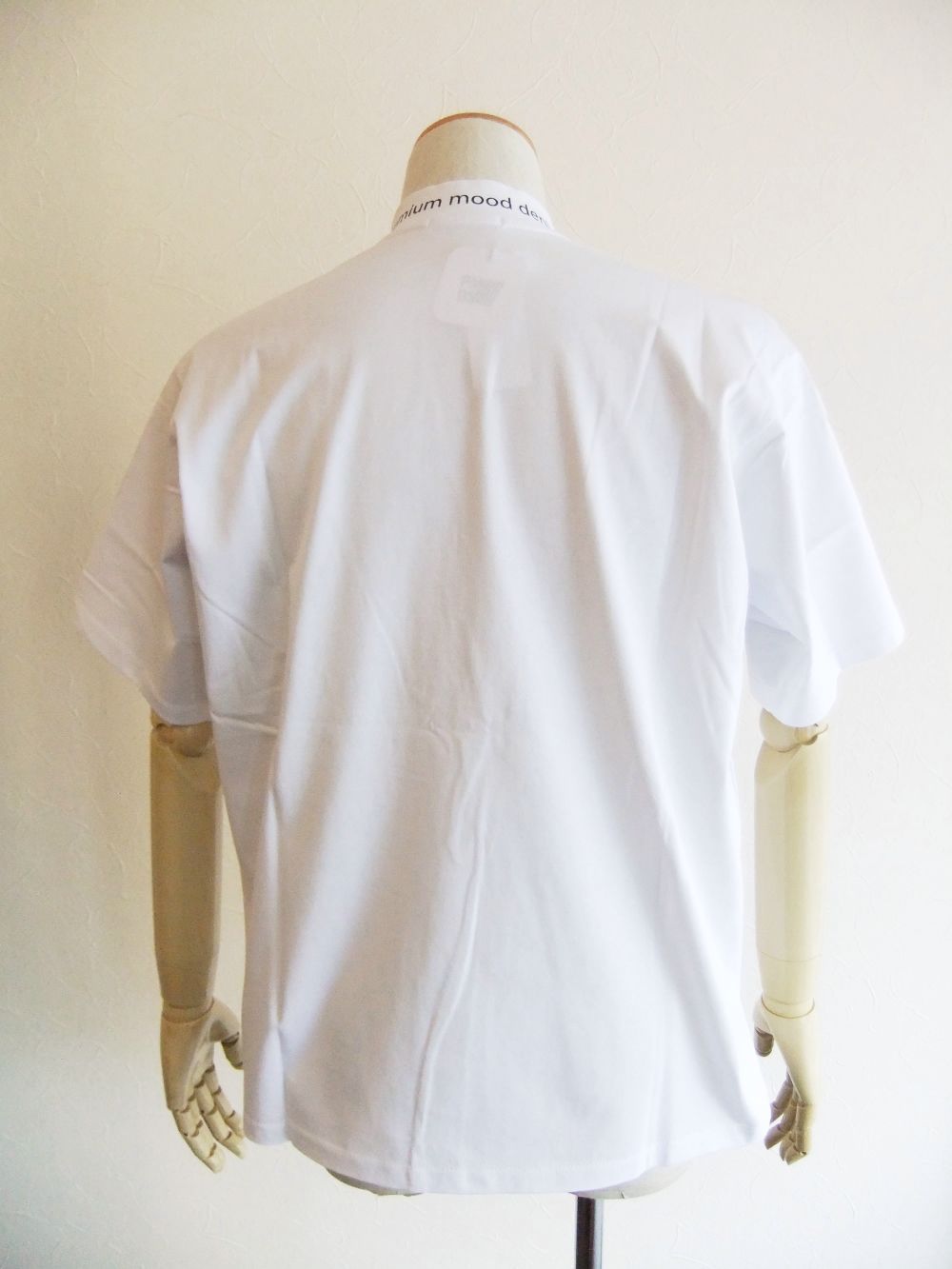 CORFU   (ホワイト）  モックネック 半袖 Tシャツ