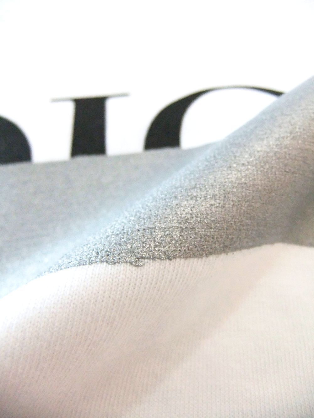 【MICALLE MICALLE Account】 HOMMAGE DR PAINT T-SHIRT   (ホワイト×シルバー)   ロゴ T-SHIRT   MAB101TCA