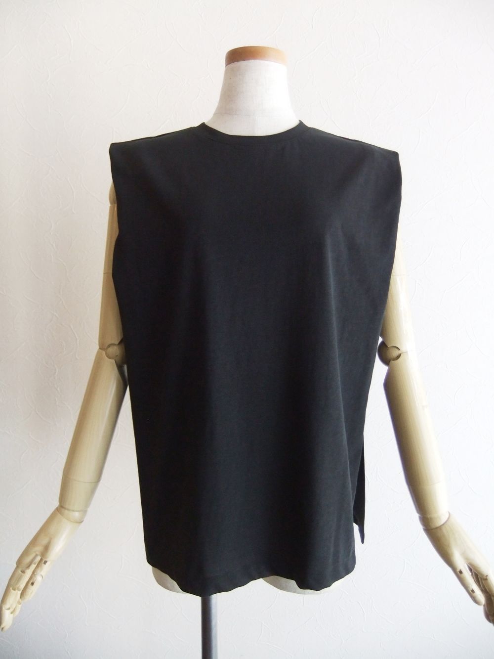DRY COTTON TUCK SLEEVE PULLOVER   525934