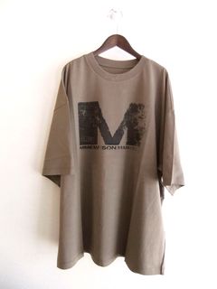 【レディース】MM⑥ MAISON MARGIELA    "M" ロゴ プリント オーバーサイズ Tシャツ