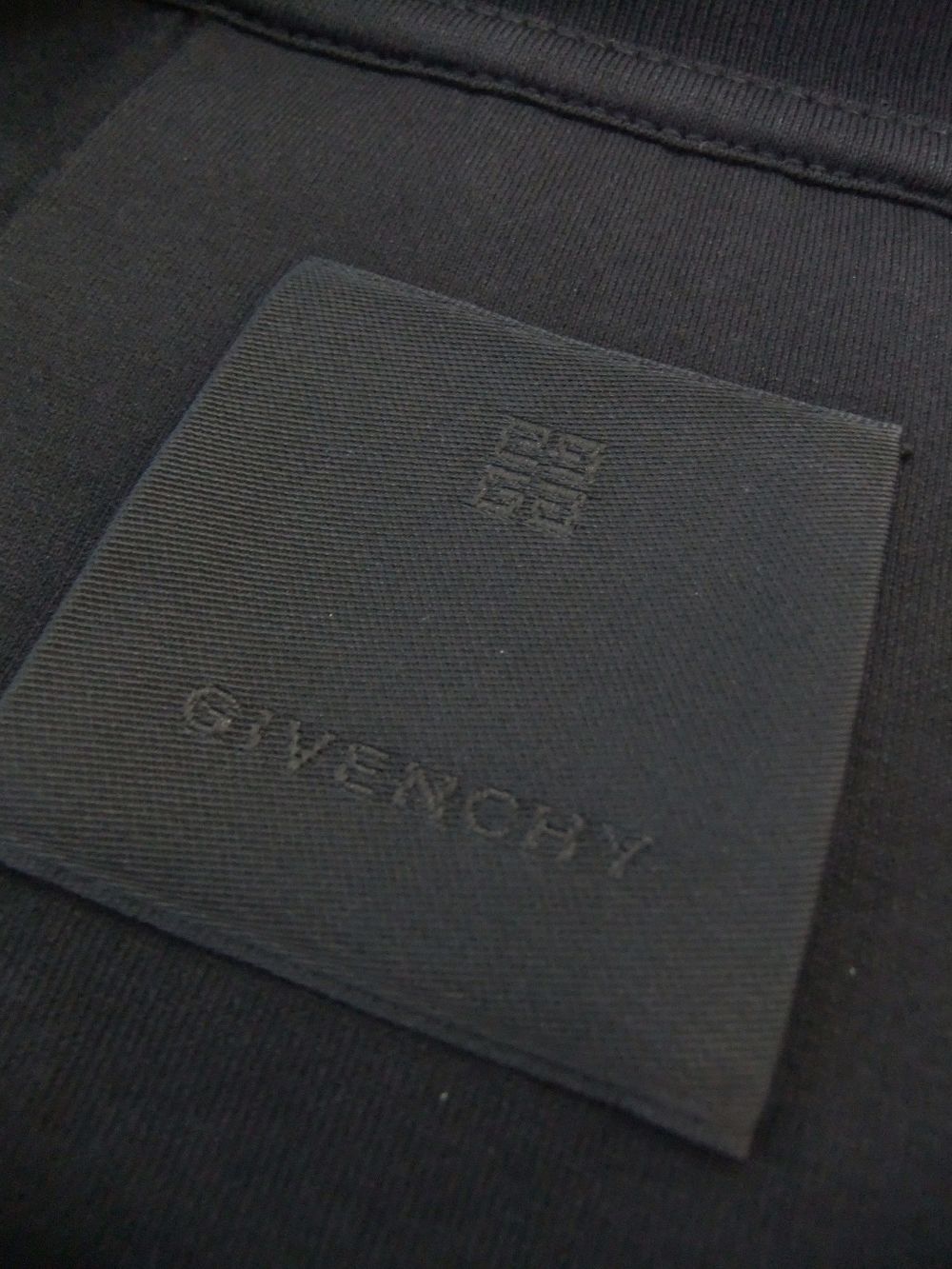 GIVENCHY - GIVENCHY スリムフィット ロゴ Tシャツ | 4.444glad