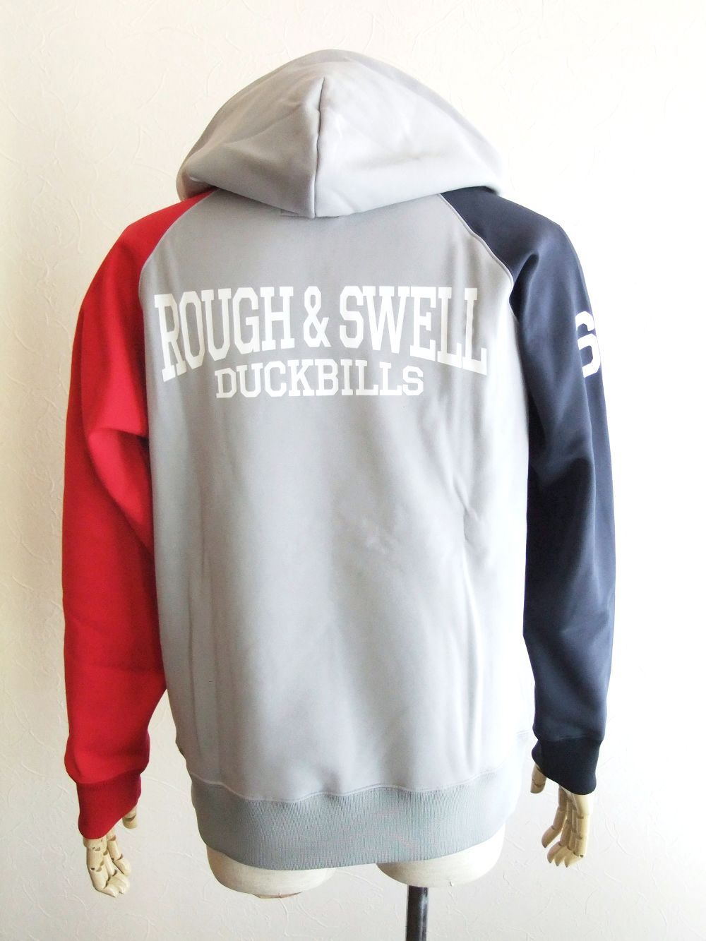 LYON HOODIE  ロゴ入りスフーディ   RSM-22213