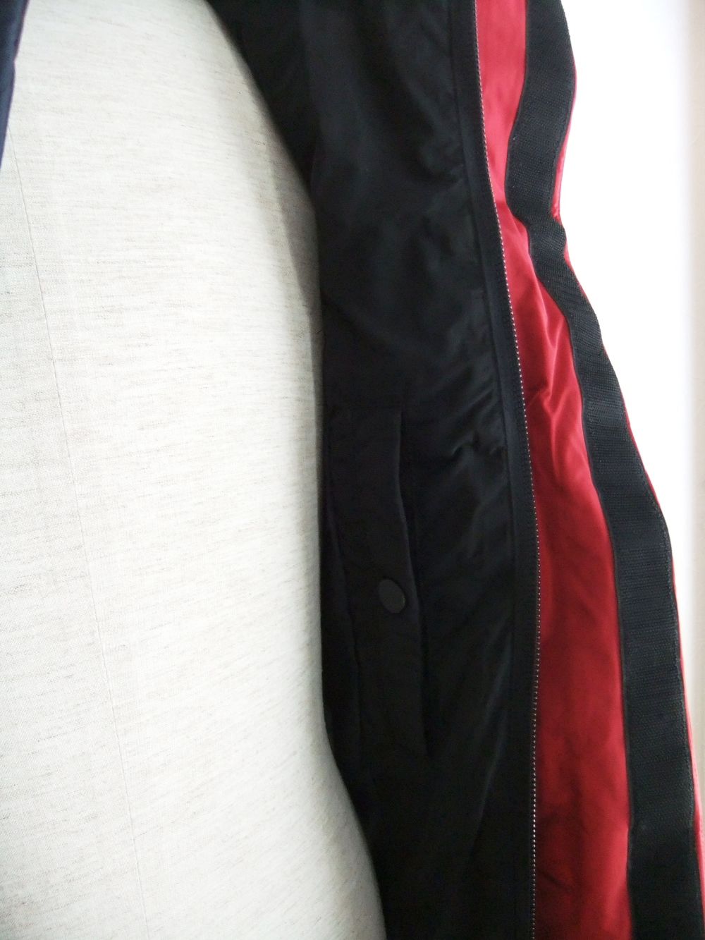 MEGA LOGO NYLON PUFFER VEST ロゴ ダウンベスト  S71FB0392 (ネイビー)