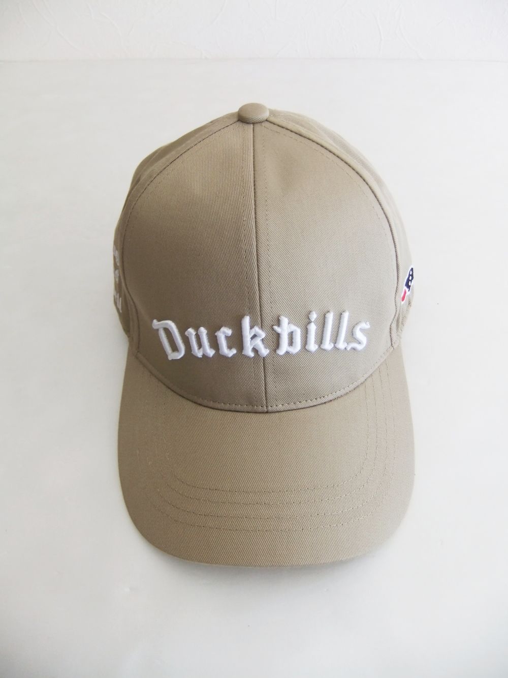 DUCKBILLS TOUR CAP   ( ベージュ )  ロゴ入りキャップ  RSA-22005
