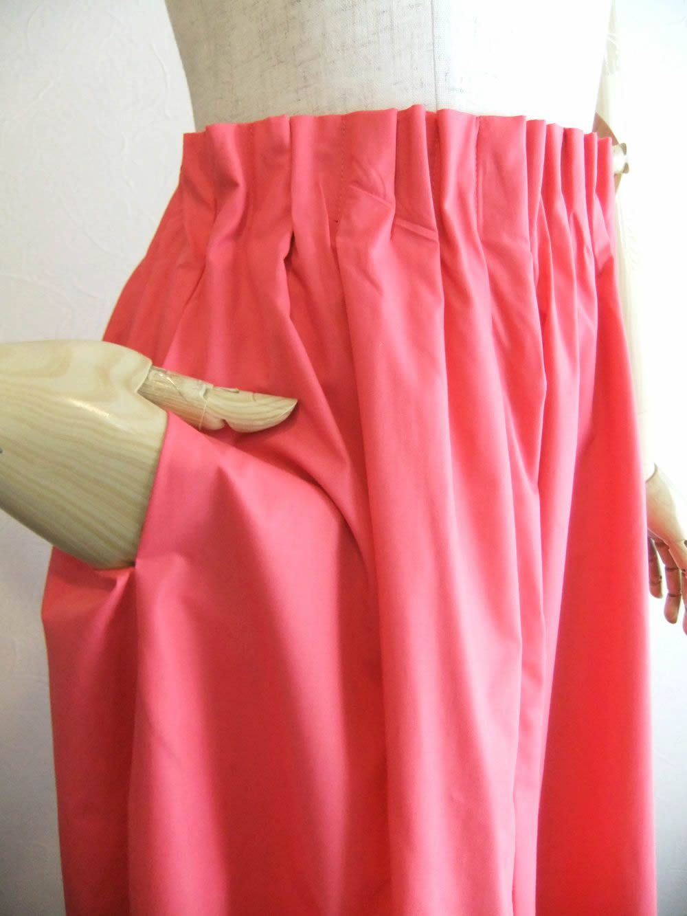 タックフレアー コットンMIX  マキシ丈 スカート  （サーモンピンク） MRM130SBA