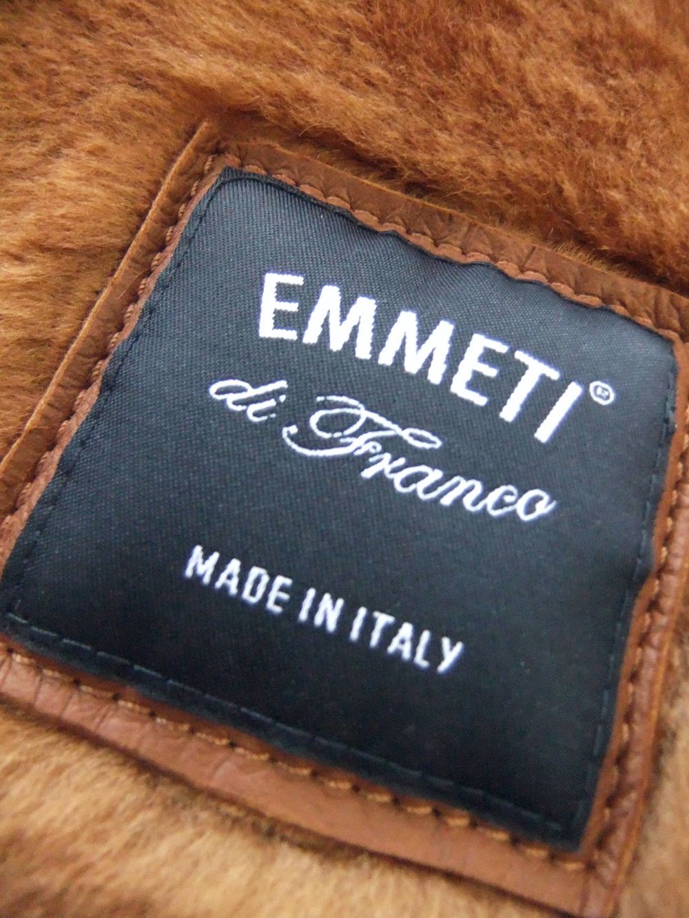 EMMETI ORWELL ムートンジャケット　ブラウン系 EMMETI ORWELL ムートンジャケット ブラウン系 - メルカリ