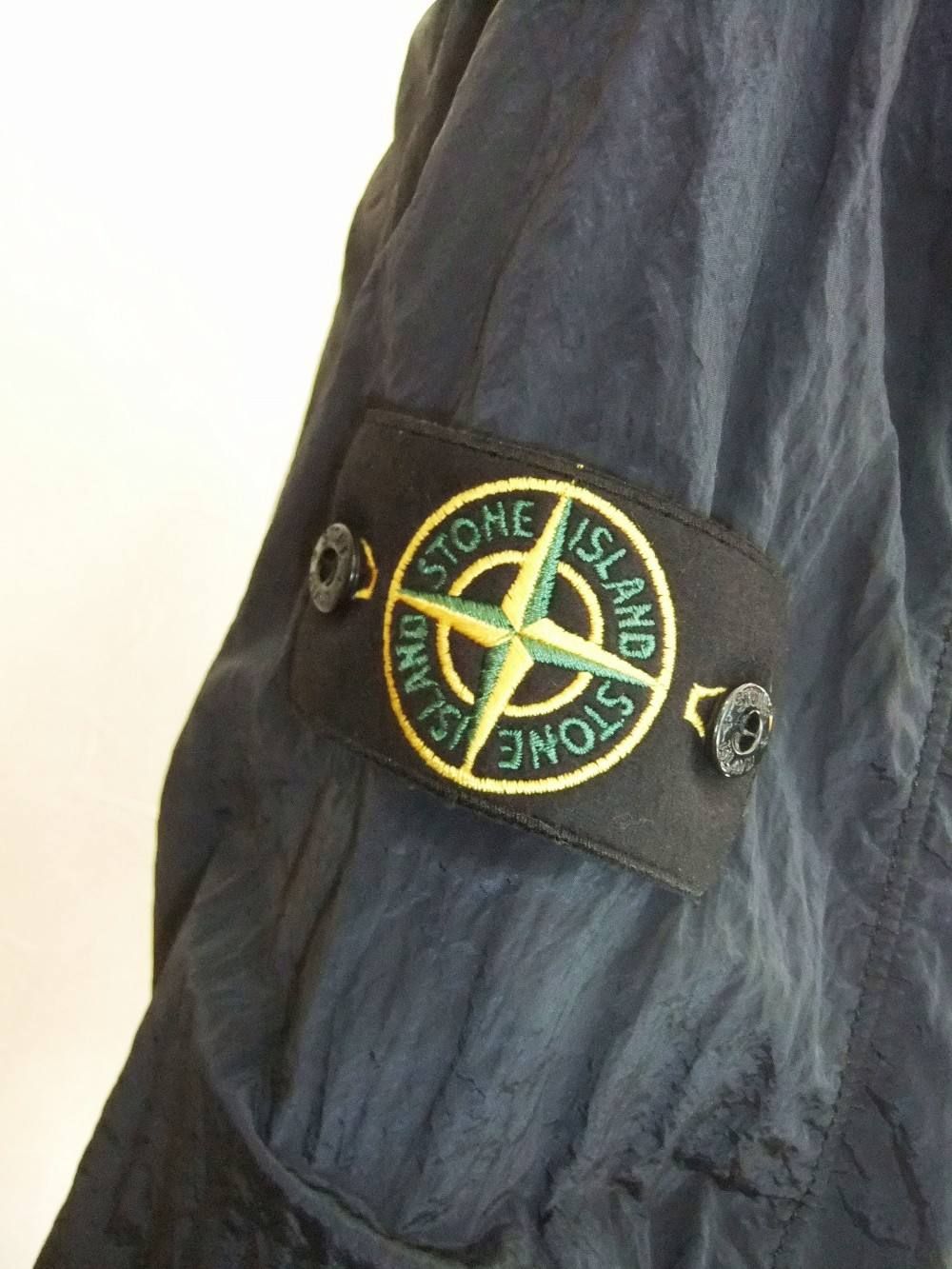 STONE ISLAND (ストーン アイランド) ナイロン シャツ