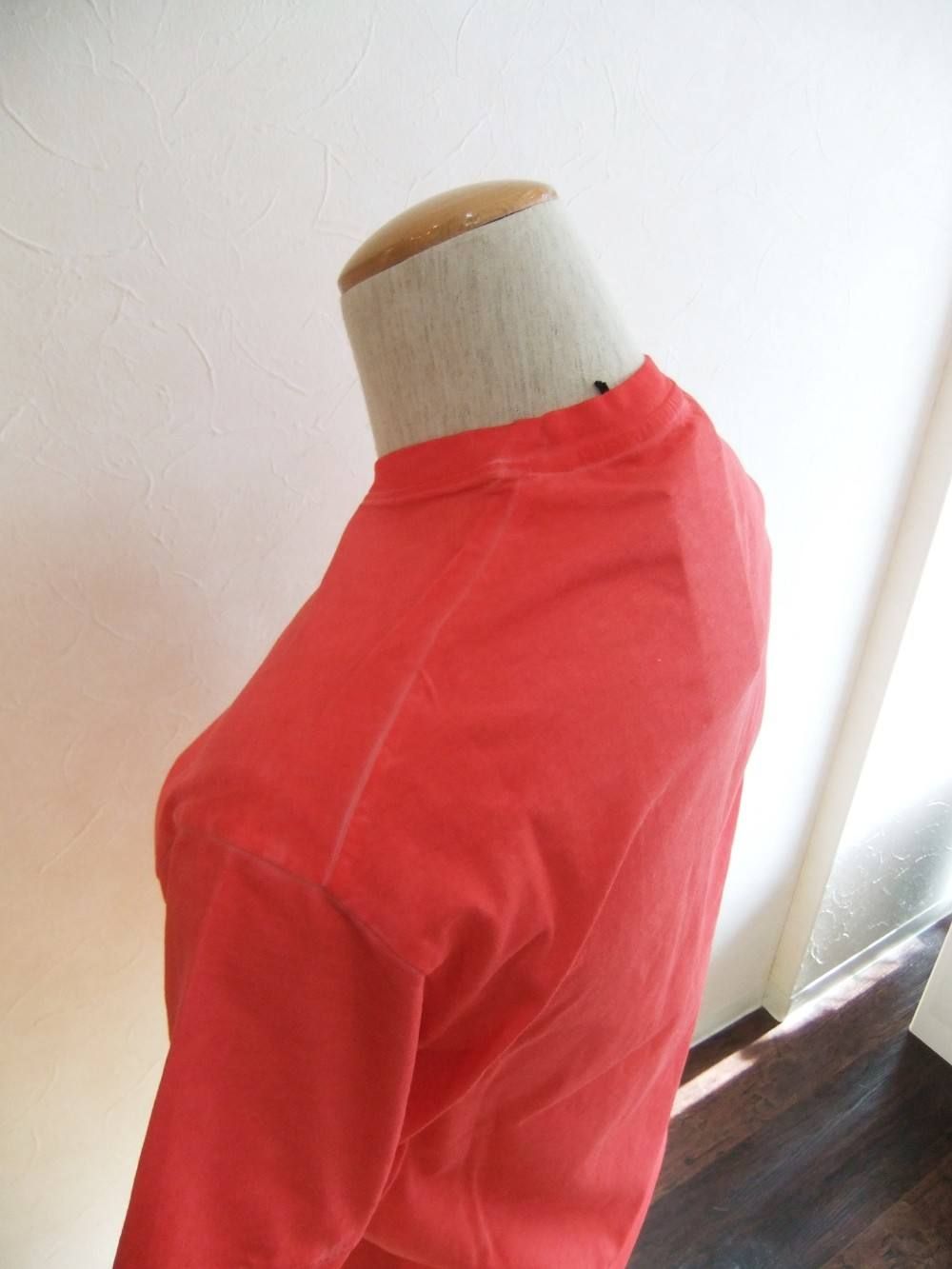 RED D2D2 WOOD SQ S71GD0217